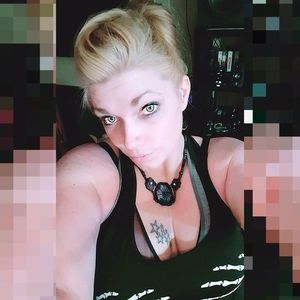 Meet your Posher, Linda